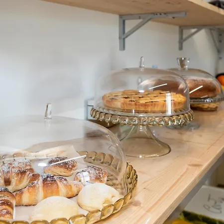 Romeo&giuliet بيت ضيافة مارسالا