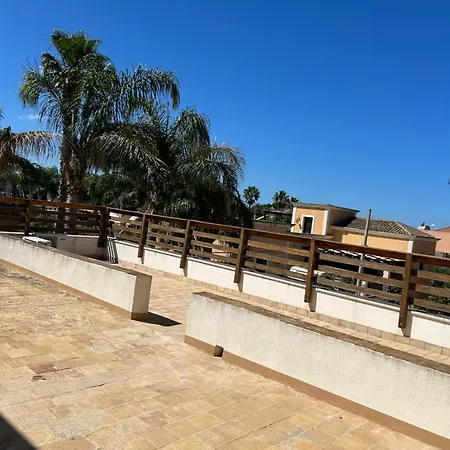 Romeo&giuliet بيت ضيافة مارسالا